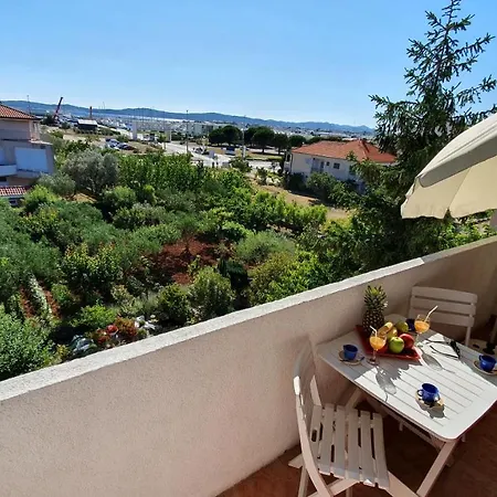 Sime Apartament Sukošan