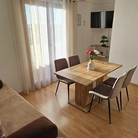 Sime Apartman *