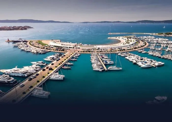 Sime 公寓 Sukošan